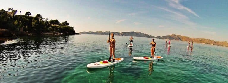 Le stand-up paddle, une activité de montagne