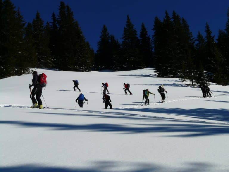 Comment organiser un voyage au ski d’étudiants ?