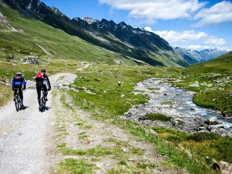 Les meilleures ascensions de vélo de route dans le Sud de la France