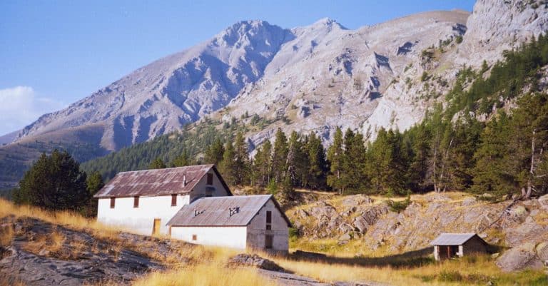 Comment profiter de la montagne pour des vacances ressourçantes ?
