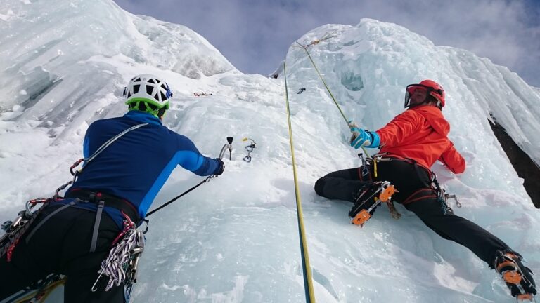 Vous avez toujours rêvé de vivre des vacances rythmées par l&rsquo;aventure de l&rsquo;alpinisme ?