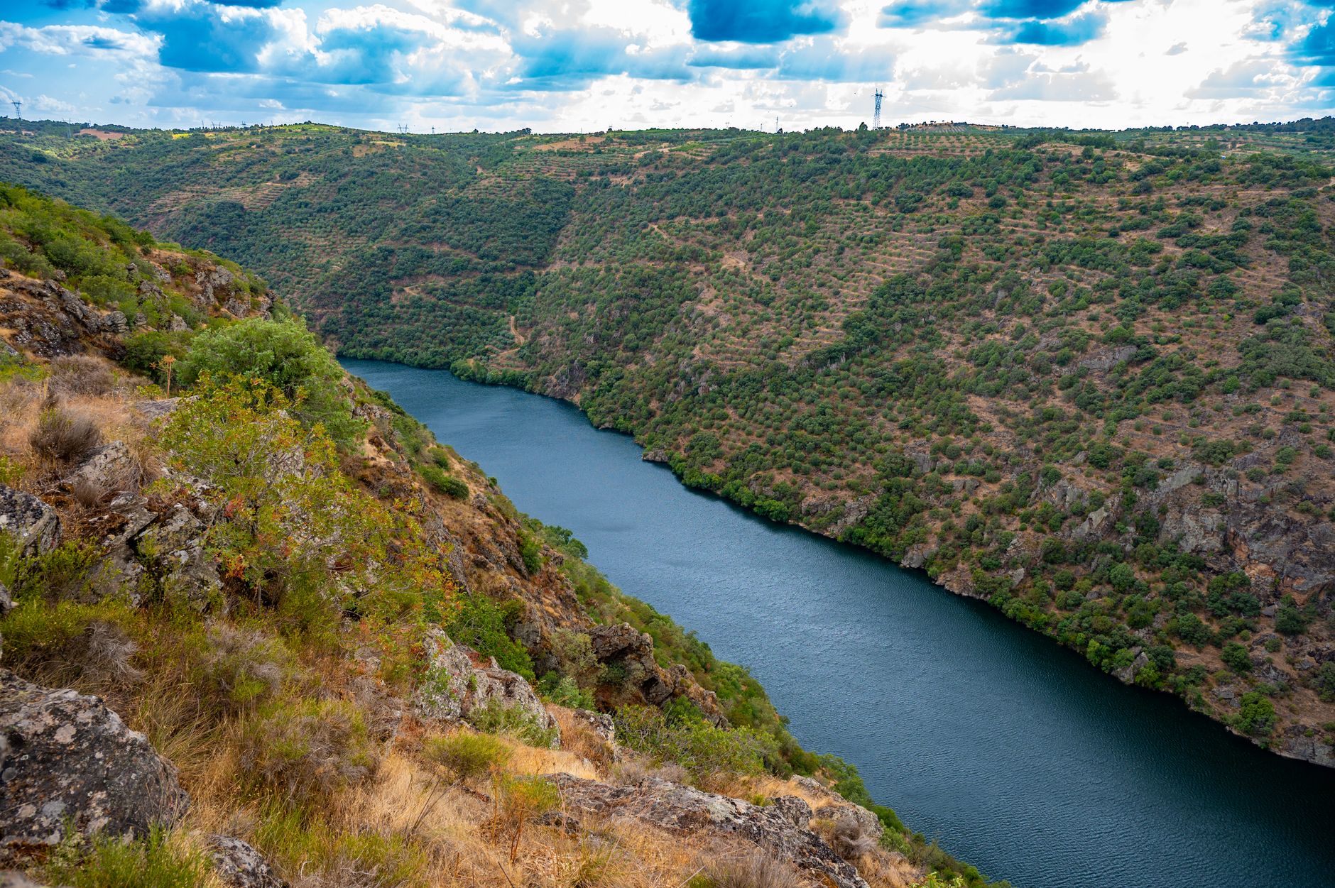 Comment profiter des panoramas à couper le souffle lors d&rsquo;une randonnée en montagne ?
