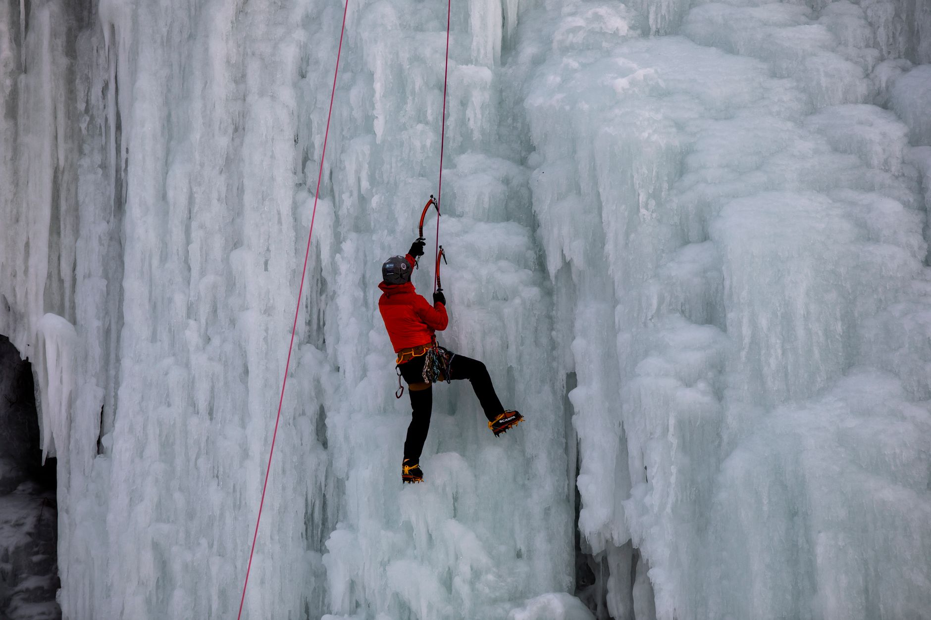 Comment vivre la magie de l&rsquo;alpinisme en montagne pour des vacances riches en émotions ?