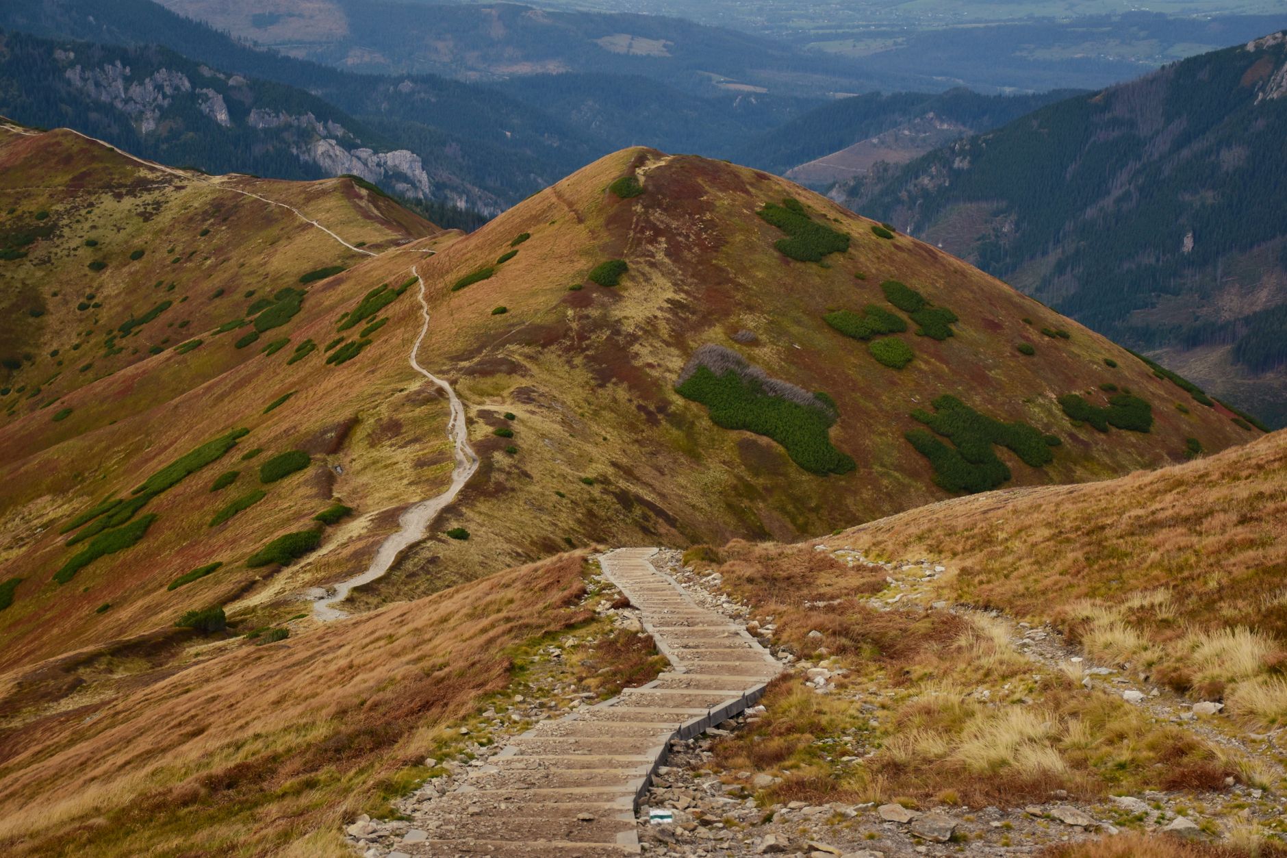 La randonnée en montagne : un plaisir pour des vacances actives ?