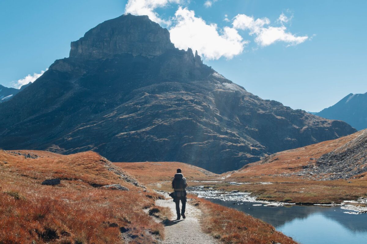 Un séjour nature trop chargé fatigue plus vite que la montagne elle-même